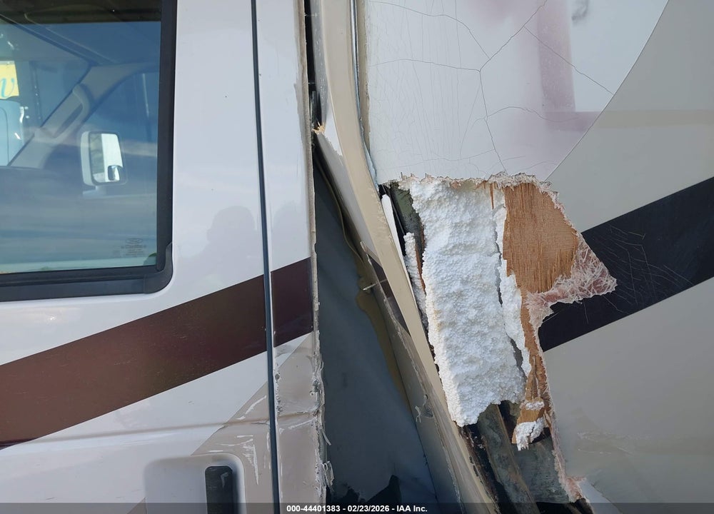 2017 THOR MOTOR COACH VIN: 1FDWE3FS2HDC67792