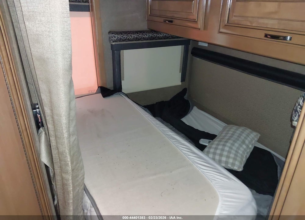2017 THOR MOTOR COACH VIN: 1FDWE3FS2HDC67792