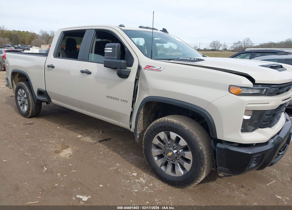 2026 CHEVROLET SILVERADO 2500HD , STANDARD BED, WT, 4WD VIN: 1GC4KME73TF182125