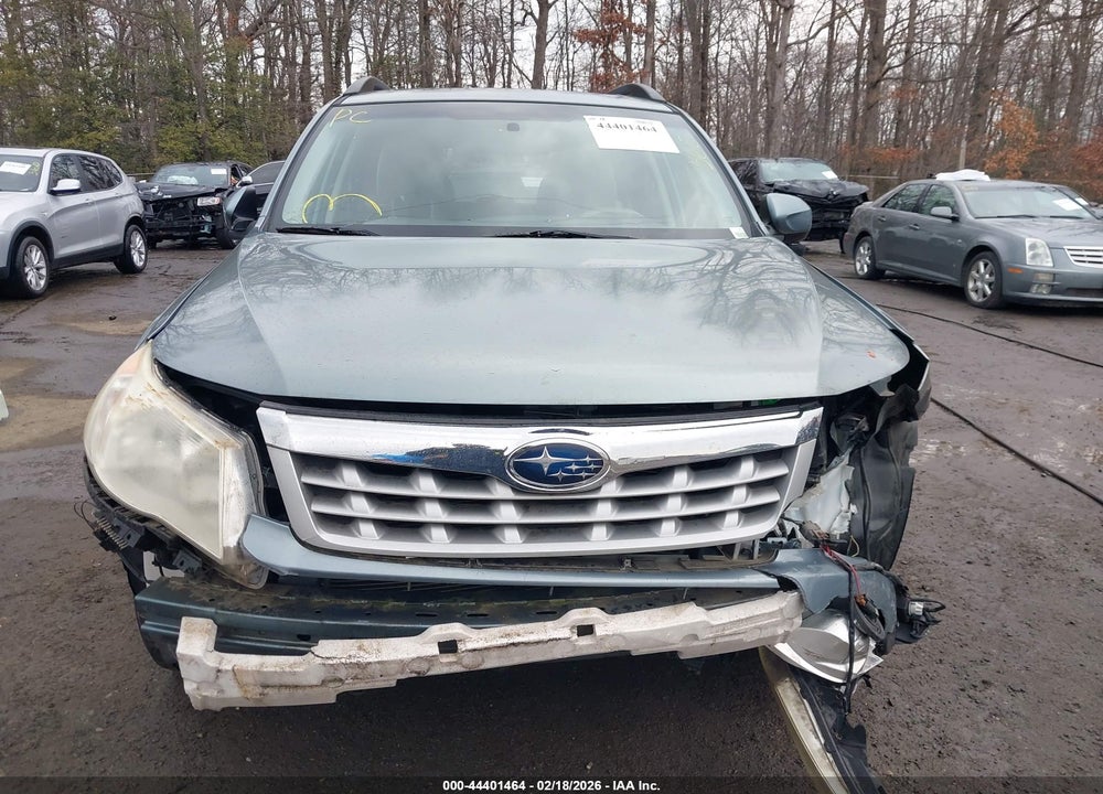 2011 SUBARU FORESTER 2.5X PREMIUM VIN: JF2SHADC9BG742162