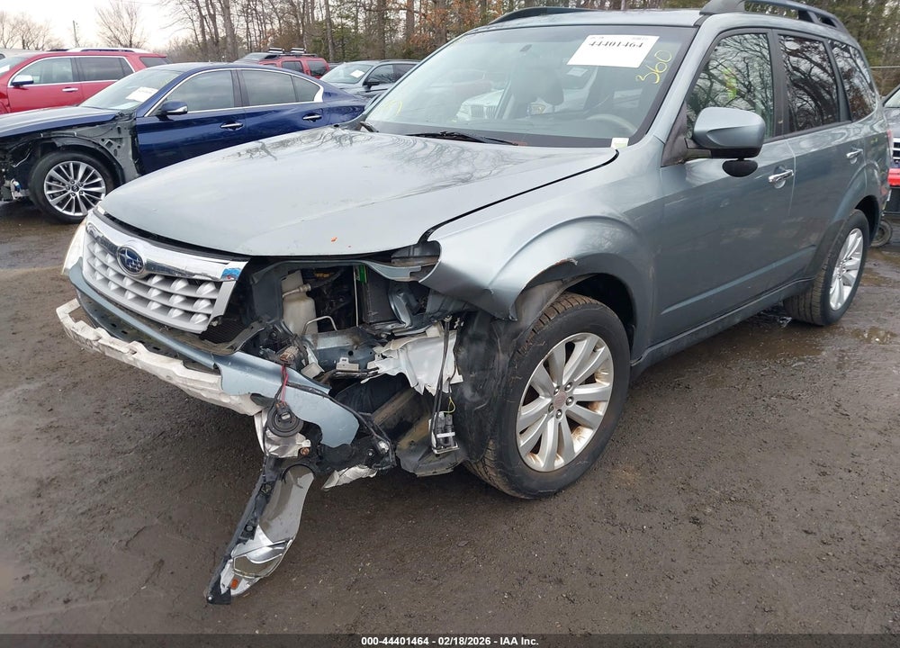 2011 SUBARU FORESTER 2.5X PREMIUM VIN: JF2SHADC9BG742162