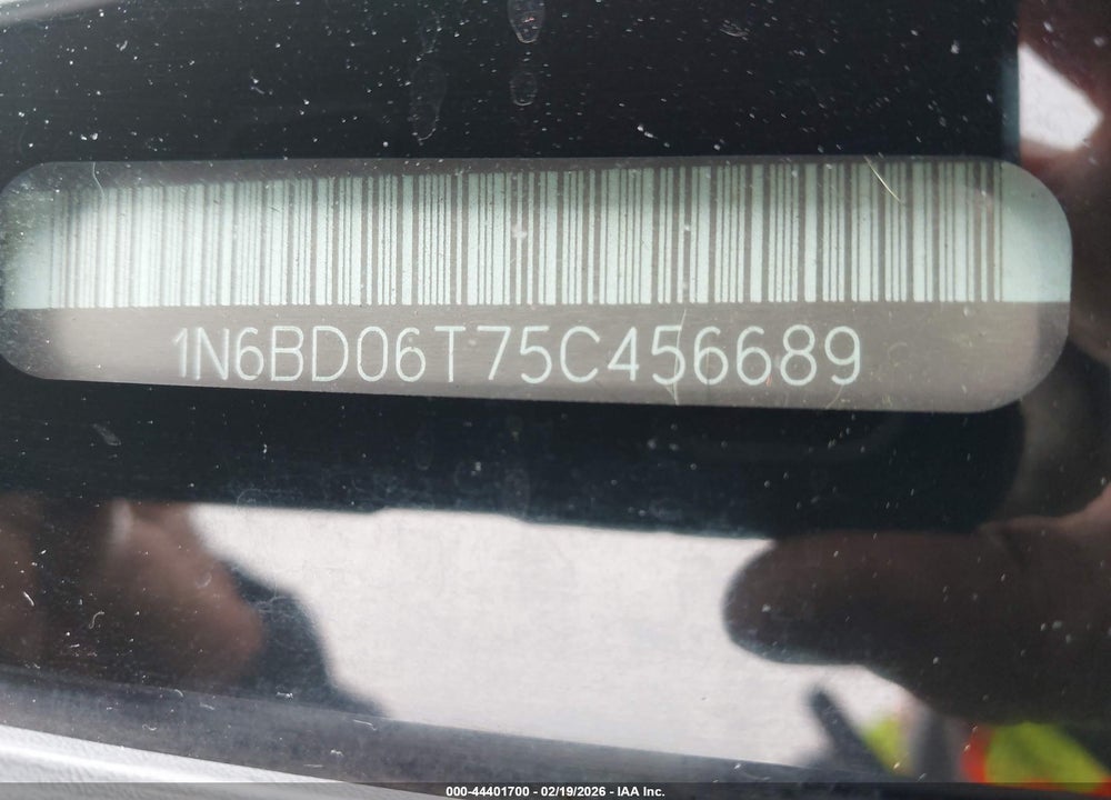 2005 NISSAN FRONTIER XE VIN: 1N6BD06T75C456689