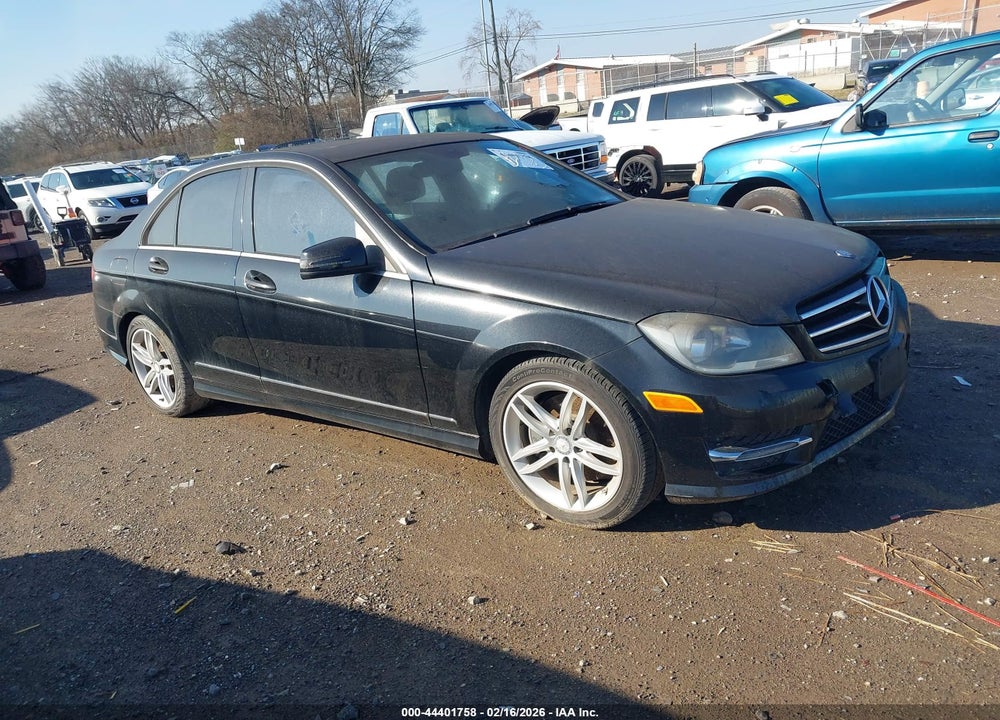 2014 MERCEDES-BENZ C 300 SPORT 4MATIC VIN: WDDGF8AB0EA933187