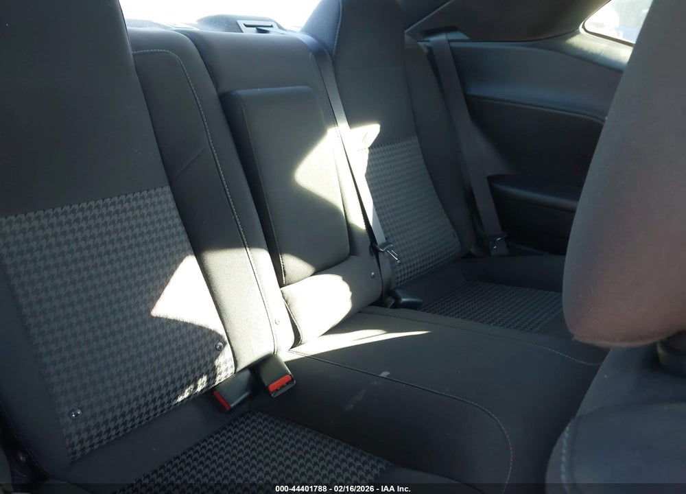 2019 DODGE CHALLENGER R/T VIN: 2C3CDZBT2KH719279
