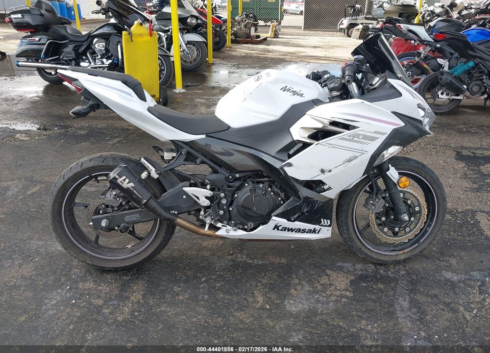 2023 KAWASAKI EX400 VIN: JKAEXKG11PDAK9423