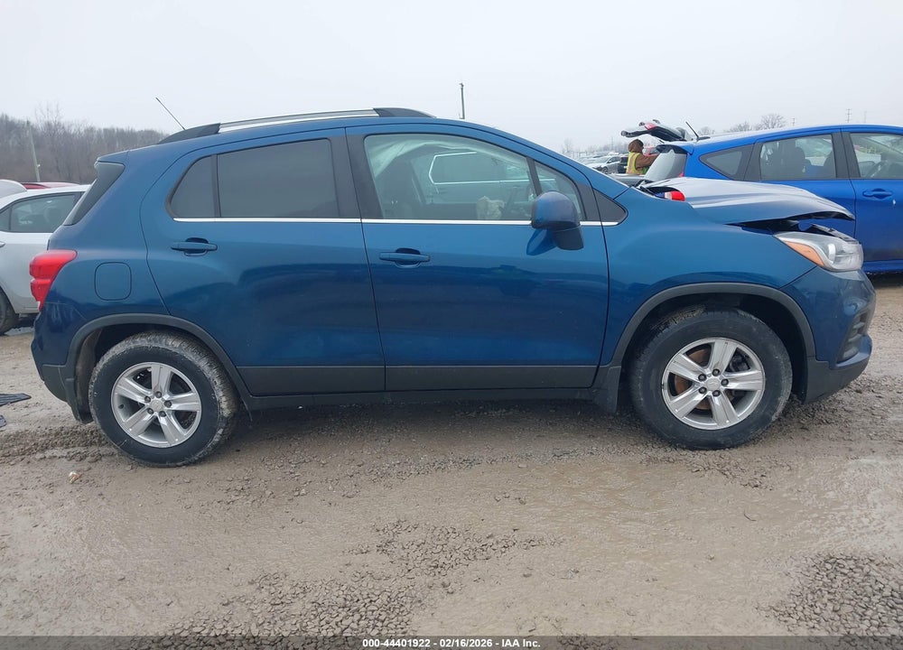 2019 CHEVROLET TRAX LT VIN: 3GNCJLSB8KL287479
