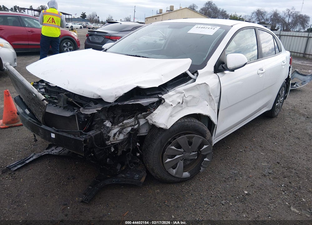 2019 KIA RIO S VIN: 3KPA24AB1KE241355