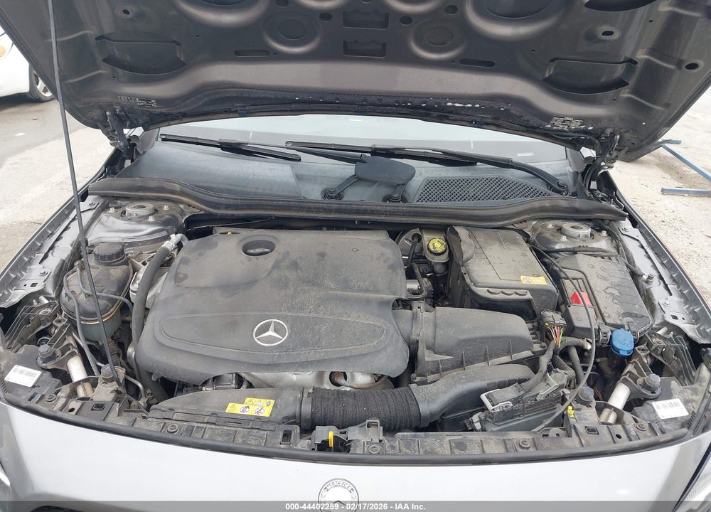 2015 MERCEDES-BENZ GLA 250 4MATIC VIN: WDCTG4GBXFJ096076