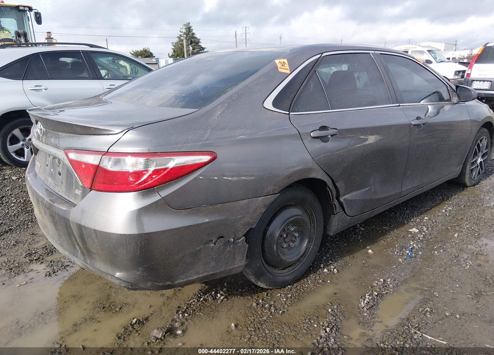 2016 TOYOTA CAMRY SE VIN: 4T1BF1FK2GU200396
