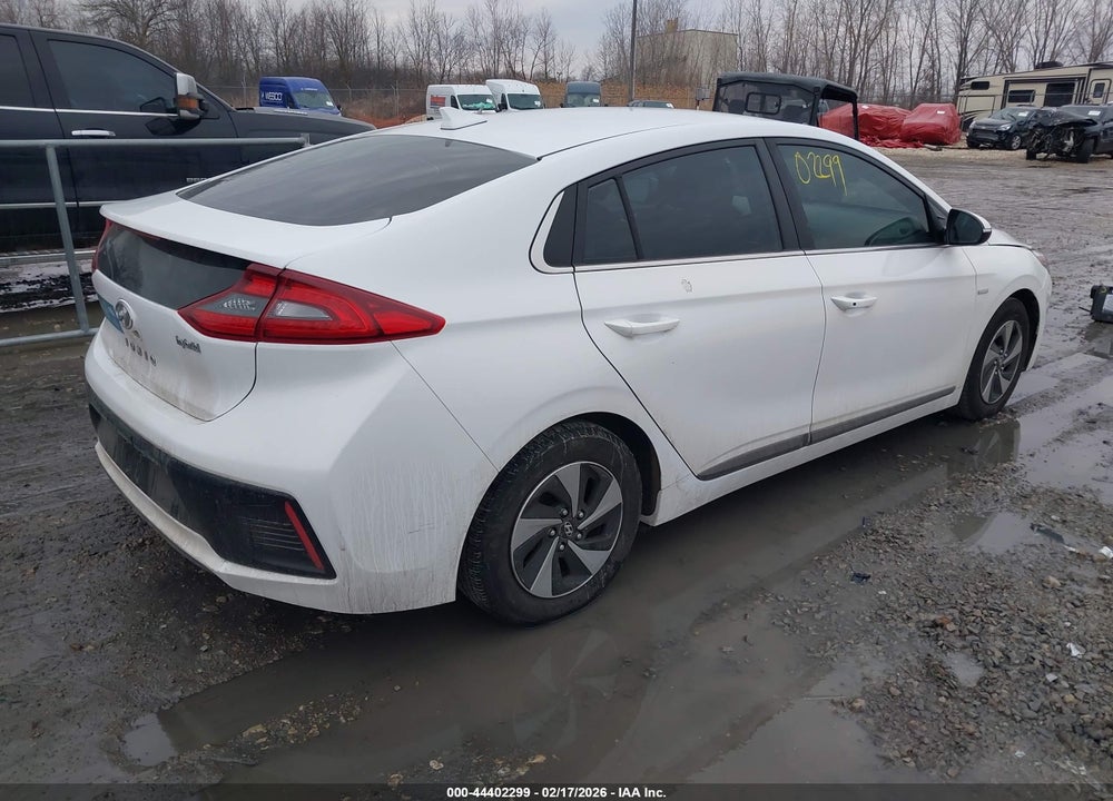 2019 HYUNDAI IONIQ HYBRID SEL VIN: KMHC75LC1KU116973