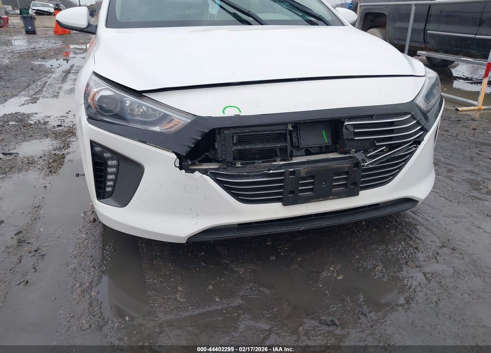 2019 HYUNDAI IONIQ HYBRID SEL VIN: KMHC75LC1KU116973