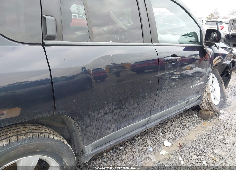2011 JEEP COMPASS VIN: 1J4NF1FB7BD154326