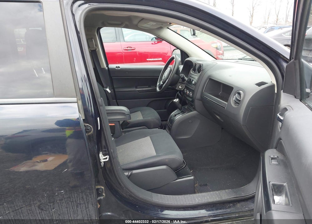 2011 JEEP COMPASS VIN: 1J4NF1FB7BD154326