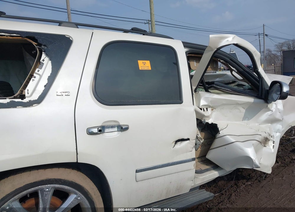 2010 CHEVROLET TAHOE LTZ VIN: 1GNUKCE07AR180362