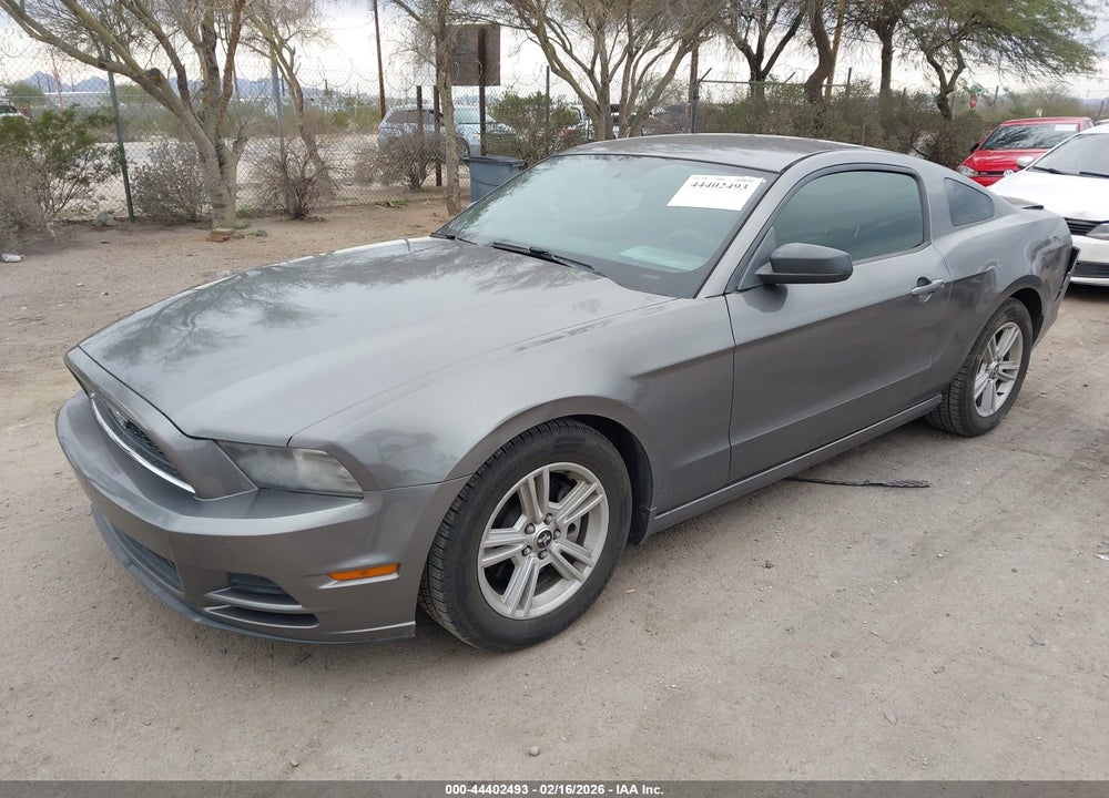 2014 FORD MUSTANG V6 VIN: 1ZVBP8AM4E5250482