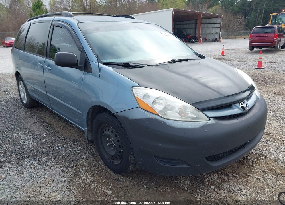 2008 TOYOTA SIENNA CE VIN: 5TDZK23C58S125474