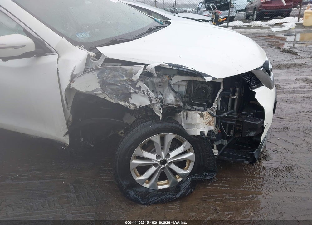 2015 NISSAN ROGUE SV VIN: 5N1AT2MV9FC759309