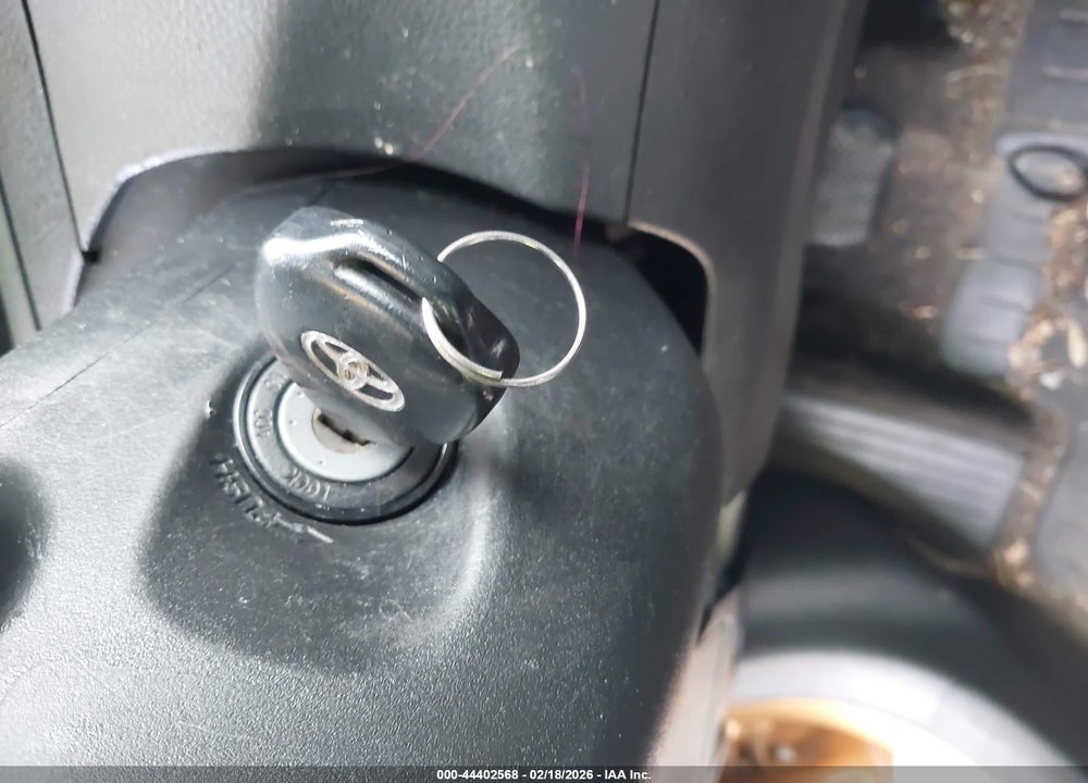 2009 TOYOTA MATRIX VIN: 2T1KU40E89C019558