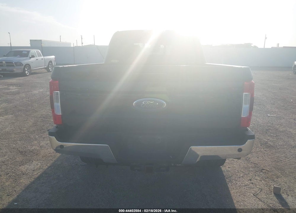 2019 FORD F-350 LARIAT VIN: 1FT8W3BT6KEG85850