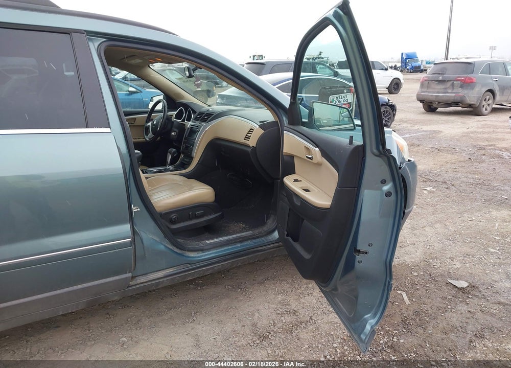 2009 CHEVROLET TRAVERSE LTZ VIN: 1GNEV33D09S124902