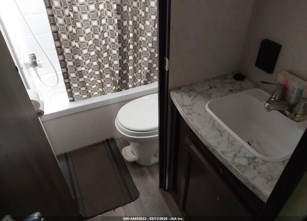 2019 JAYCO JAY FLIGHT SLX M-267 VIN: 1UJBJ0BP0K17W0183