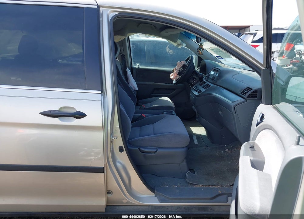 2007 HONDA ODYSSEY LX VIN: 5FNRL38217B017780