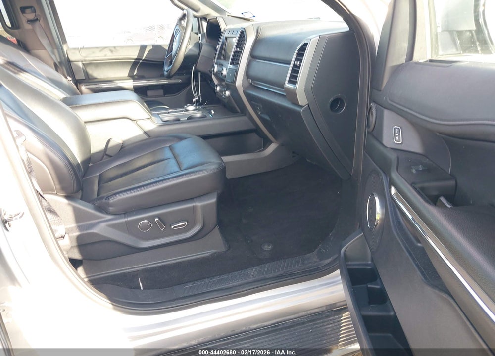 2019 FORD EXPEDITION XLT VIN: 1FMJU1HTXKEA08959