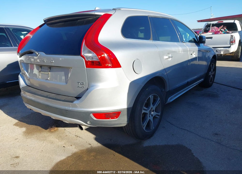 2012 VOLVO XC60 T6/T6 PLATINUM/T6 PREMIER PLUS/T6 R-DESIGN/T6 R-DESIGN PLATINUM/T6 R-DESIGN PREMIER PLUS VIN: YV4902DZ6C2260081