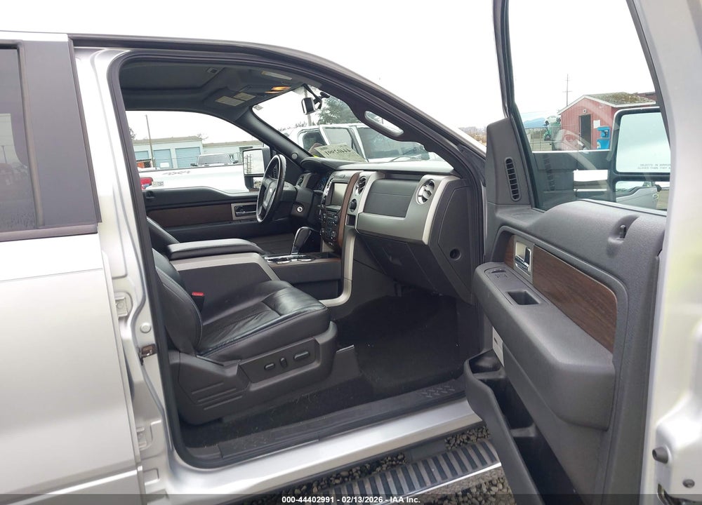 2013 FORD F-150 LARIAT VIN: 1FTFW1EF8DFA24609