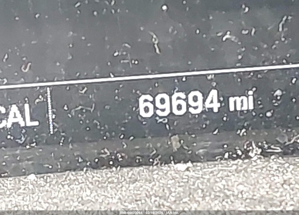 2019 GMC ACADIA SLE-1 VIN: 1GKKNRLA5KZ126179