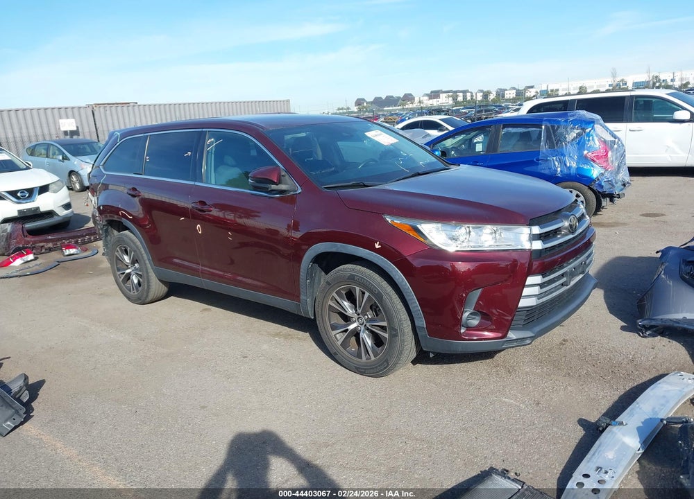 2019 TOYOTA HIGHLANDER LE VIN: 5TDZARFHXKS053049