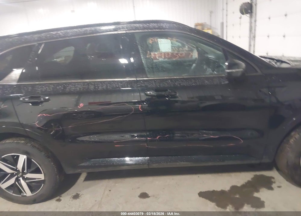 2021 KIA SORENTO EX VIN: 5XYRHDLF9MG063086