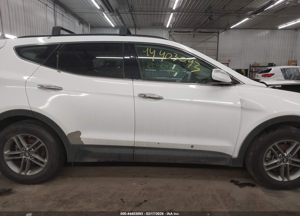 2018 HYUNDAI SANTA FE SPORT 2.4L VIN: 5NMZUDLBXJH083339