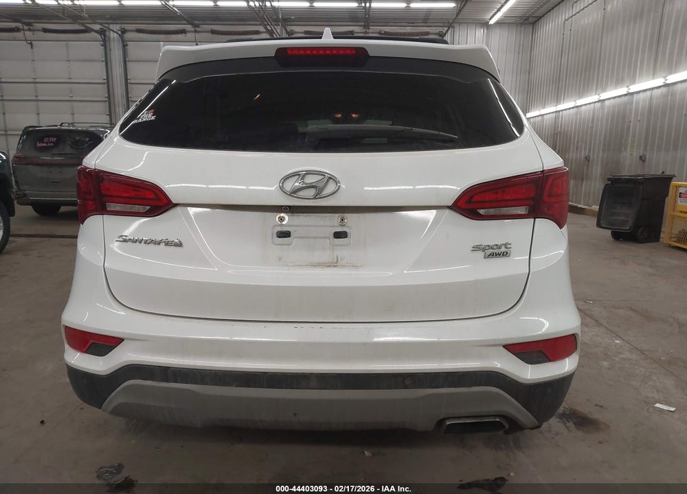 2018 HYUNDAI SANTA FE SPORT 2.4L VIN: 5NMZUDLBXJH083339
