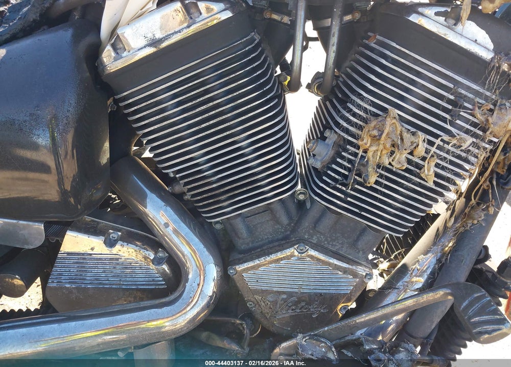1999 VICTORY MOTORCYCLES V92 C VICTORY VIN: 5VPCB15D5X3000840
