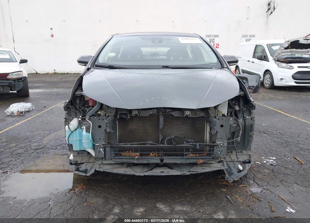 2021 TOYOTA PRIUS LE VIN: JTDKAMFU8M3142995
