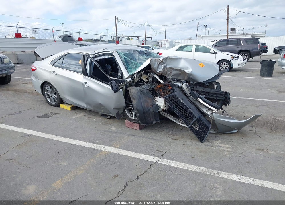 2016 TOYOTA CAMRY XLE/SE/LE/XSE VIN: 4T1BF1FK5GU173145