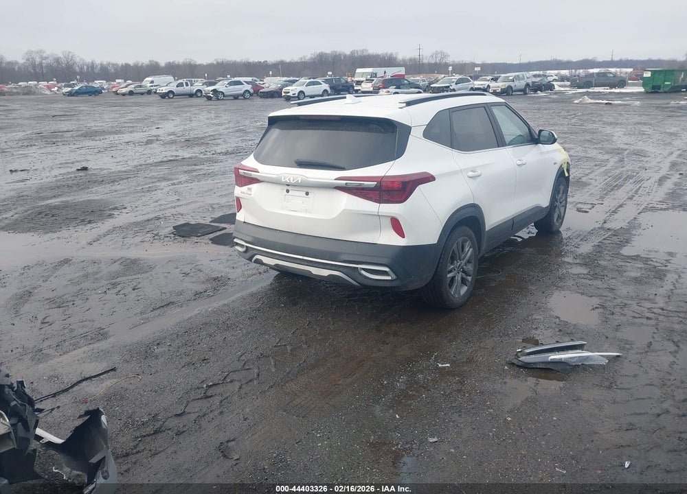 2022 KIA SELTOS S VIN: KNDEUCAA6N7313605