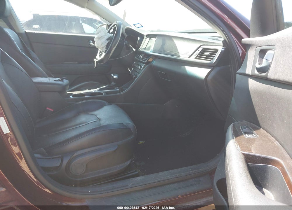2017 KIA OPTIMA EX VIN: 5XXGU4L37HG156952
