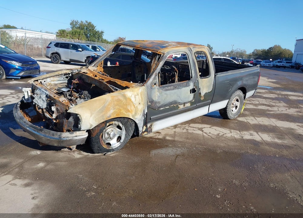 2002 FORD F-150 XL/XLT VIN: 1FTRX17202NA84925