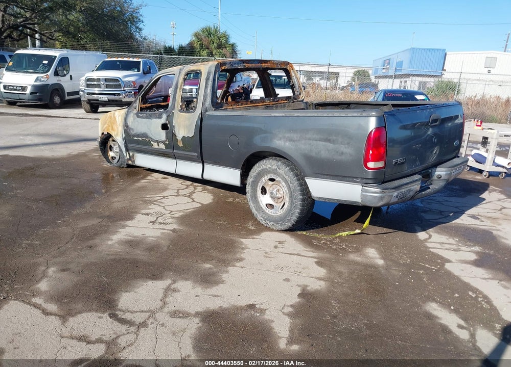 2002 FORD F-150 XL/XLT VIN: 1FTRX17202NA84925