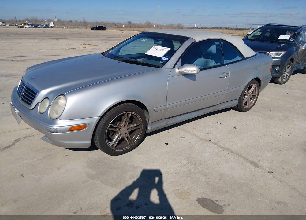 2001 MERCEDES-BENZ CLK 430 VIN: WDBLK70G11T073423