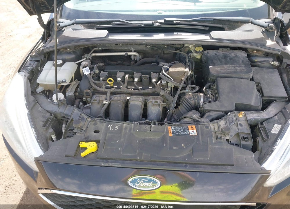 2015 FORD FOCUS SE VIN: 1FADP3K23FL317295