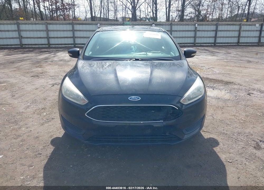 2015 FORD FOCUS SE VIN: 1FADP3K23FL317295
