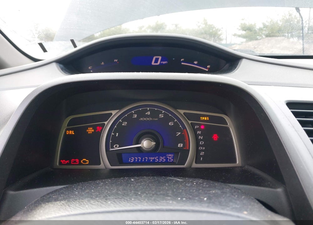 2010 HONDA CIVIC LX VIN: 19XFA1F51AE062533
