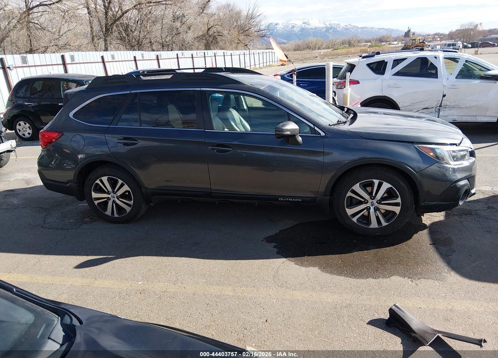 2018 SUBARU OUTBACK 2.5I LIMITED VIN: 4S4BSANCXJ3213027