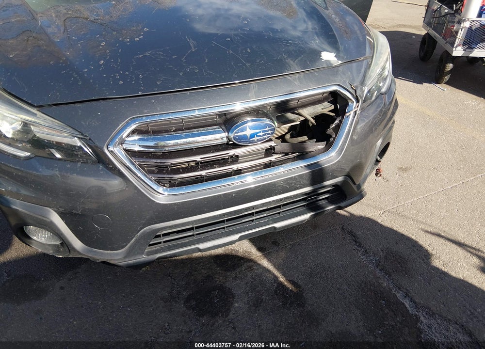 2018 SUBARU OUTBACK 2.5I LIMITED VIN: 4S4BSANCXJ3213027