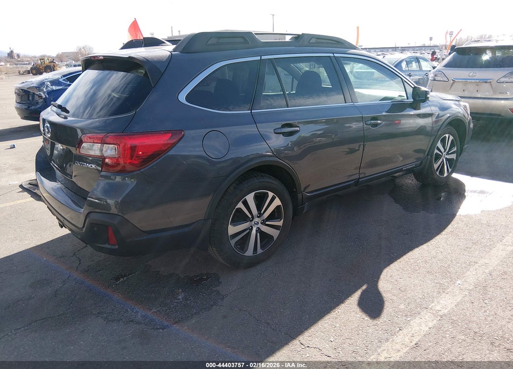 2018 SUBARU OUTBACK 2.5I LIMITED VIN: 4S4BSANCXJ3213027