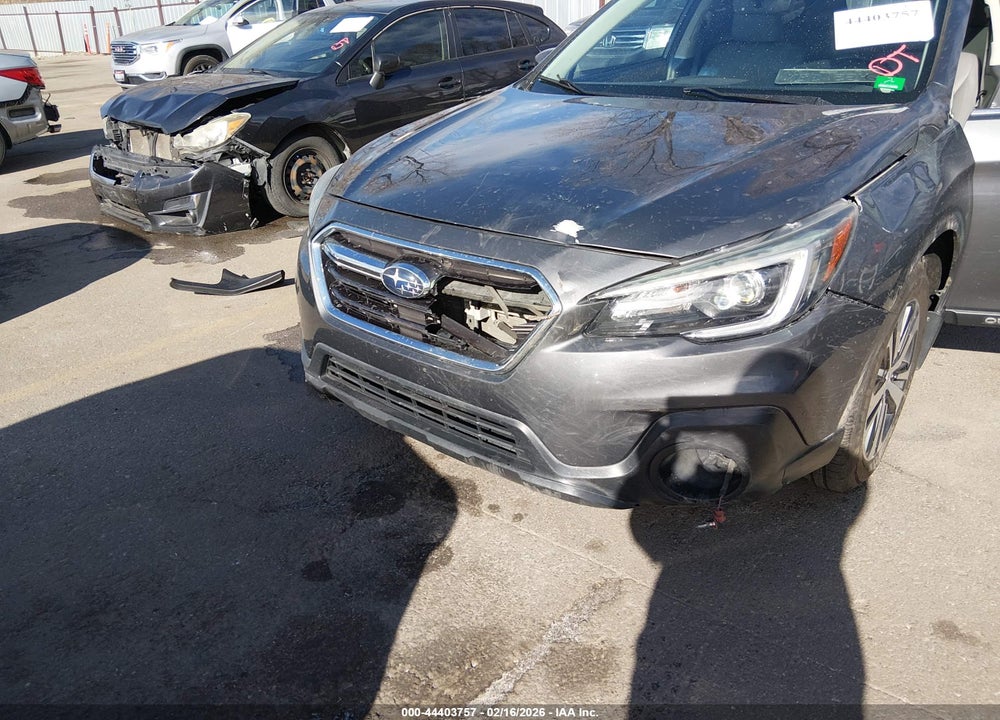 2018 SUBARU OUTBACK 2.5I LIMITED VIN: 4S4BSANCXJ3213027