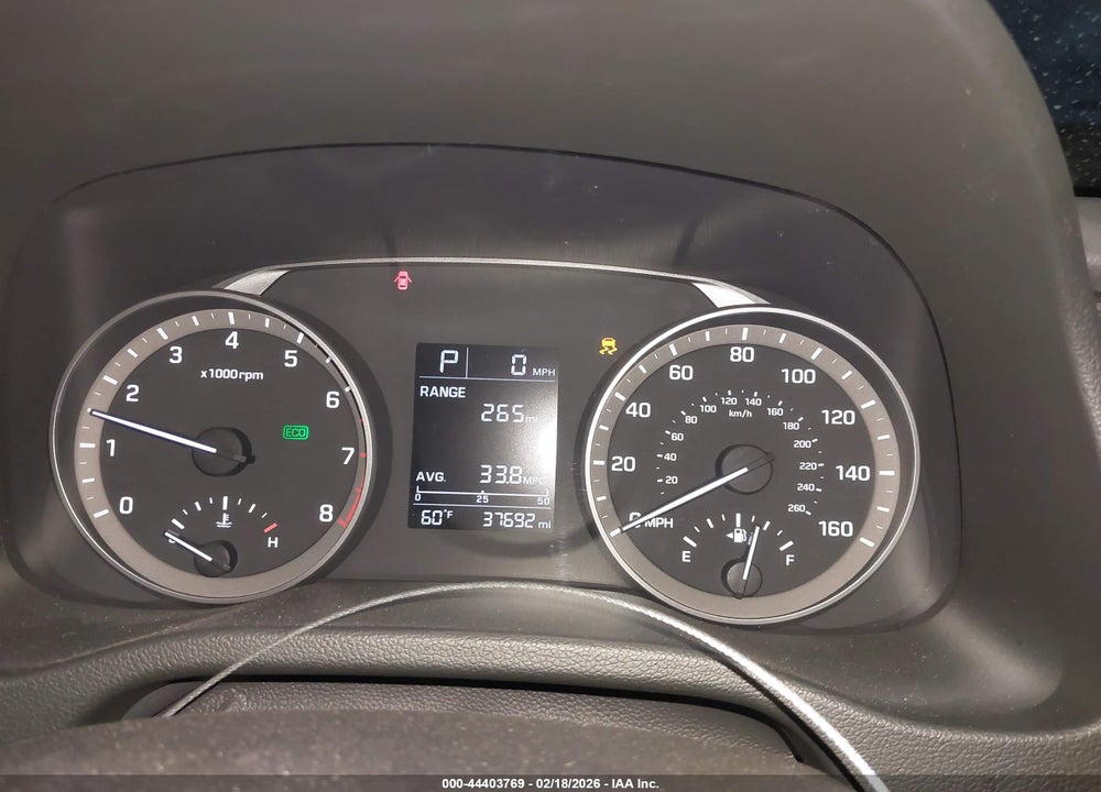 2018 HYUNDAI ELANTRA SE VIN: 5NPD74LF3JH383134